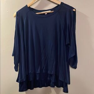 C&C California Blue Asymmetrical 3/4 Open Sleeve Blouse